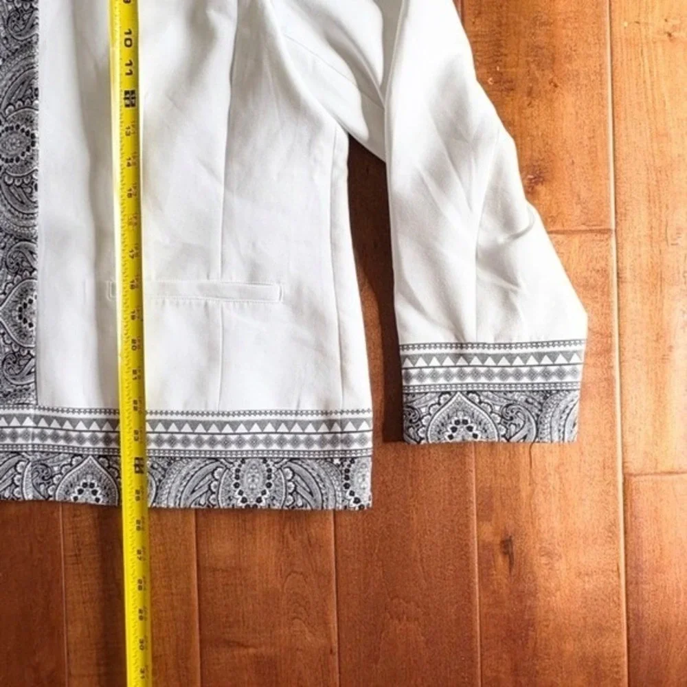 Chico's Blazer‎ Paisley Border Print Open Front, Women 3 (16/18) White Black